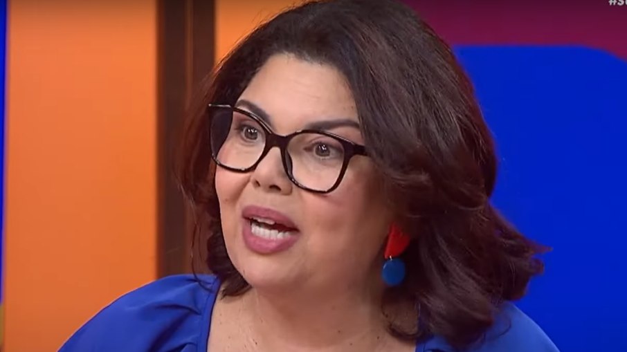 Fabiana Karla fala sobre ser ambidestra Fabiana Karla fala sobre ser ambidestra