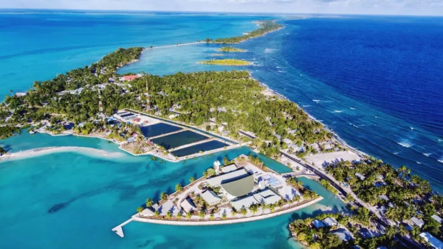 Ilha de Kiribati, localizada no Pacífico Central