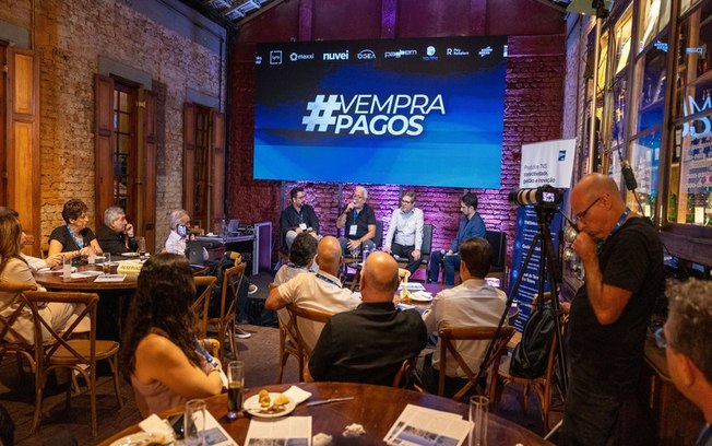 Pix projeta Brasil como líder em inovação financeira