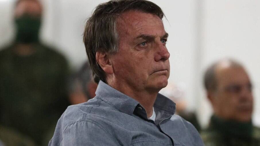 Bolsonaro diz que Moraes aguarda momento para aplicá-lo uma 'sanção restritiva'