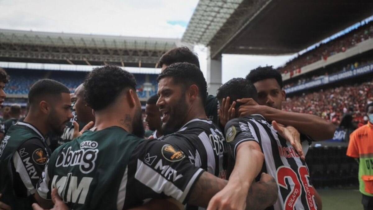 Com emoção 'infinita', Atlético-MG vence o Flamengo nos pênaltis, de virada, e é supercampeão do Brasil!