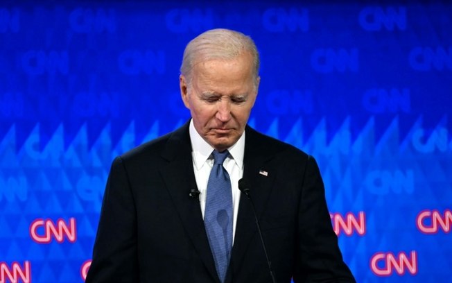 Joe Biden durante o debate contra Donald Trump, em Atlanta, 27 de junho de 2024