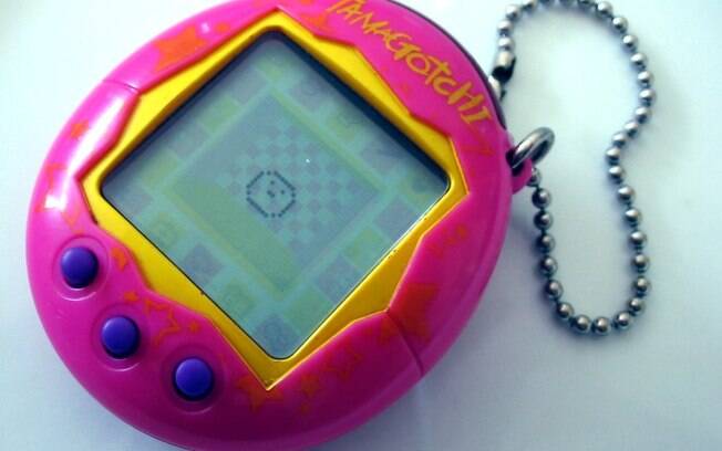 Modelo de Tamagotchi, produzido pela Bandai