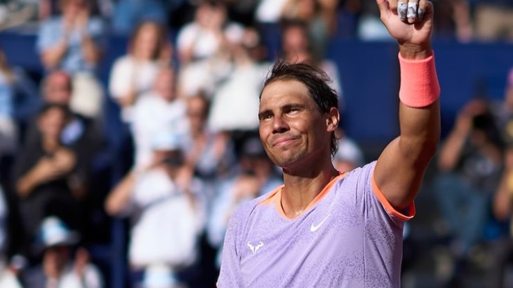 Rafael%20Nadal%20de%20volta%20%C3%A0s%20quadras%3B%20veja%20onde%20assistir