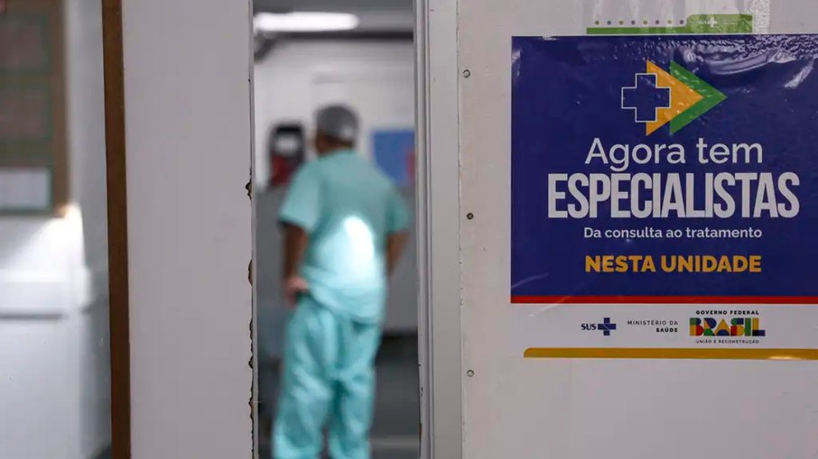 Agora, a medida provisória que cria o Programa Agora Tem Especialistas seguirá para sanção presidencial Agora, a medida provisória que cria o Programa Agora Tem Especialistas seguirá para sanção presidencial