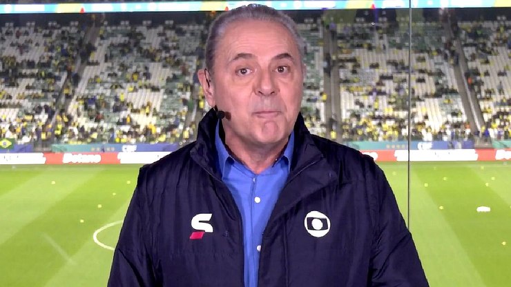 Torcida%20do%20Corinthians%20detona%20Lu%C3%ADs%20Roberto%20