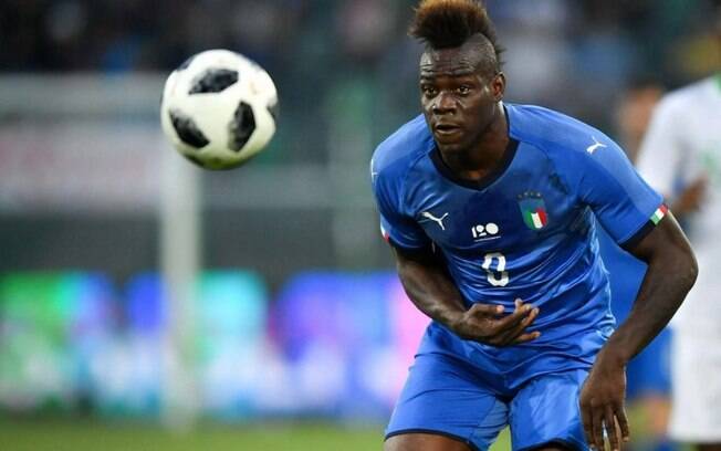 Balotelli lamenta Itália fora da Copa do Mundo: ‘Eu poderia ter marcado um gol’