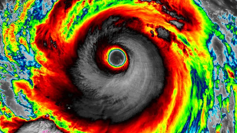 Supertufão Ragasa nas imagens de satélite Supertufão Ragasa nas imagens de satélite