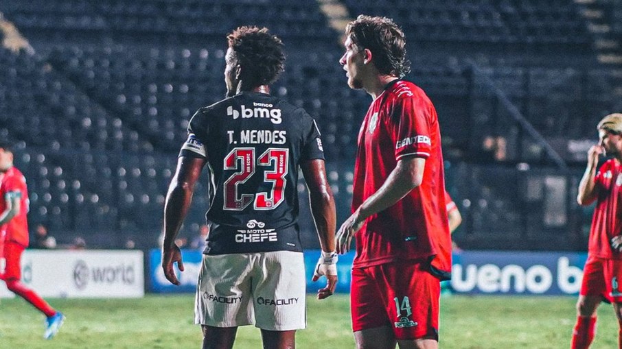 Vasco venceu o Barracas Central nesta quarta-feira (27) 