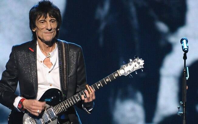 Ron Wood, guitarrista dos Rolling Stones, contou em entrevista que estava pronto para se despedir da família após câncer