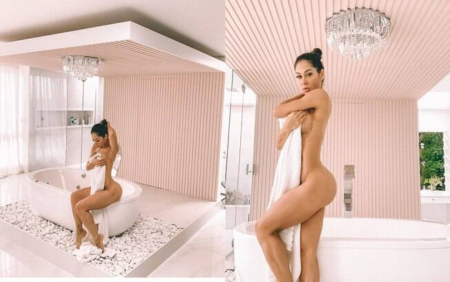 Mayra Cardi posta foto pelada para mostrar banheiro novo