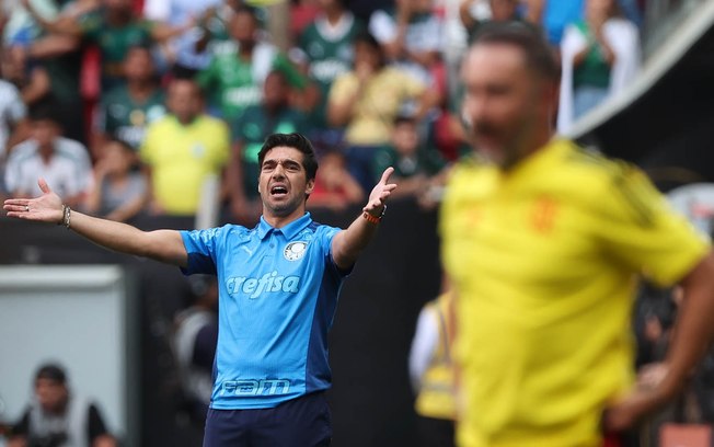 Abel é punido com dois jogos de suspensão por expulsão na Supercopa