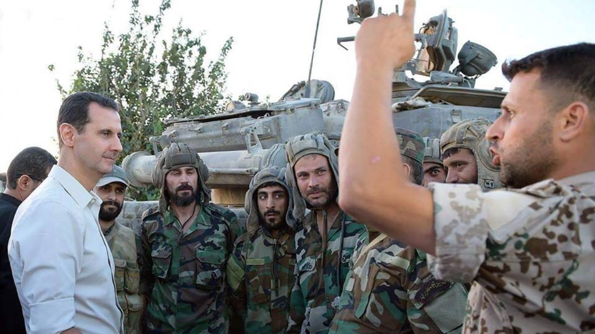 Escola onde estudou Assad divide gêneros na Síria pós-guerra - Foto