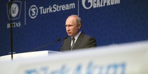 Putin concorda com cessar-fogo na Ucrânia, mas impõe condições