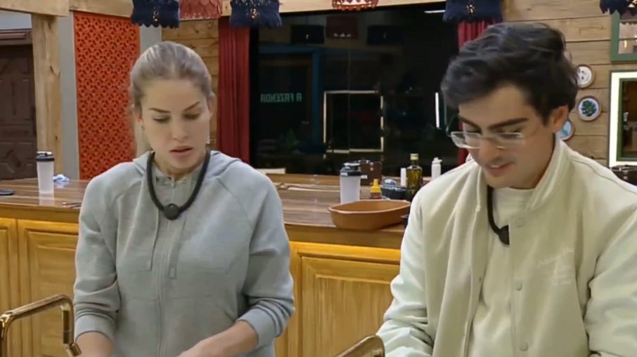 Dudu Camargo e Saory apaixonadíssimos