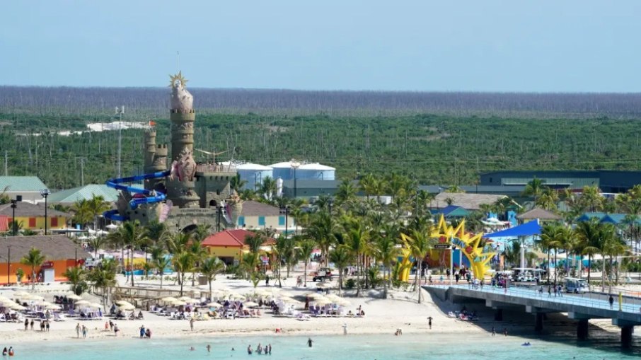 Turistas de cruzeiro morrem afogados em resort milionário