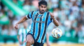 Diego Costa, atacante do Grêmio, entra na mira de clube europeu