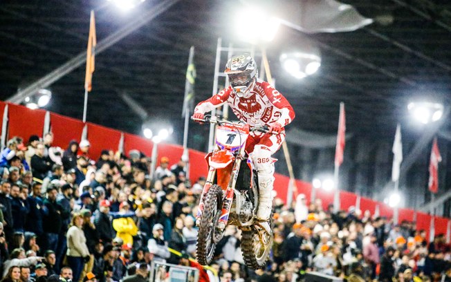 Arena Cross tem Super Final internacional no Anhembi