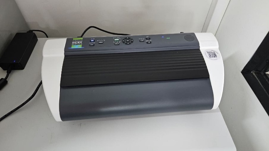 Com novo equipamento equipes pedagógicas ganham autonomia para criar e adaptar conteúdos conforme as demandas do dia a dia Com novo equipamento equipes pedagógicas ganham autonomia para criar e adaptar conteúdos conforme as demandas do dia a dia