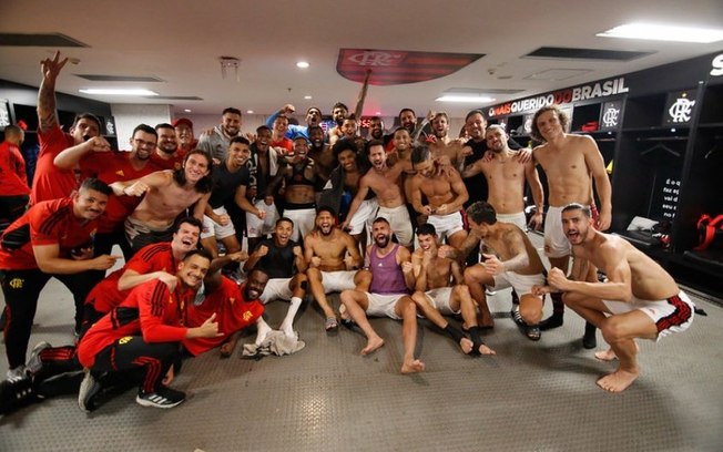 Discursos inflamados e euforia com torcida: os bastidores da classificação do Flamengo na Copa do Brasil