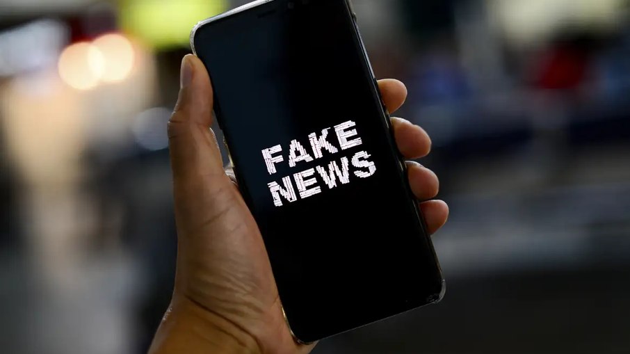 Quase 90% da população brasileira já acreditou em uma notícia falsa