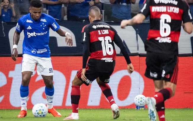 Matheus Pereira segue decisivo pela Raposa Matheus Pereira segue decisivo pela Raposa