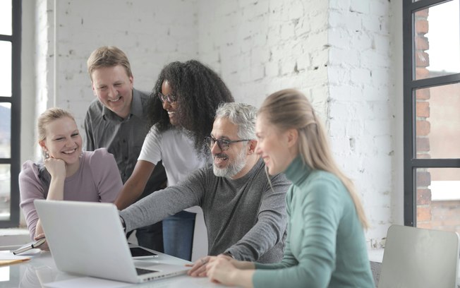 IA impulsiona o planejamento B2B no início do ano