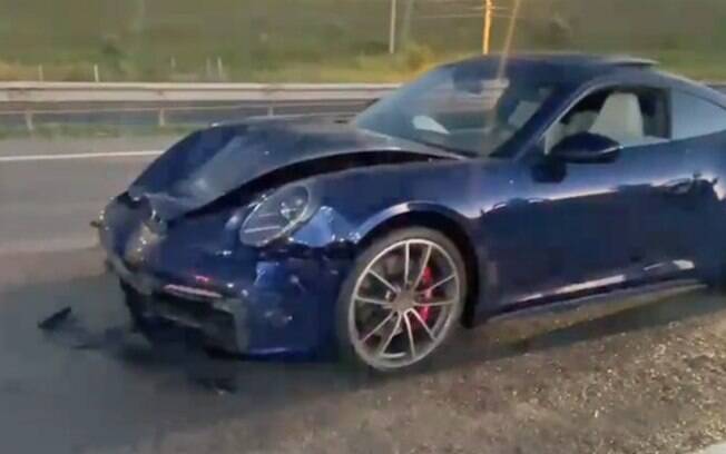 Motorista de Porsche presta depoimento após acidente com morte
