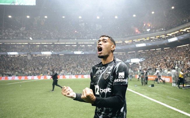 Maycon foi cortado contra o Cruzeiro no aquecimento