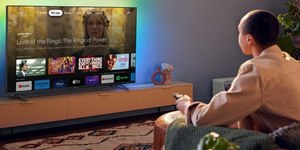 Smart TV Ambilight de 55 polegadas tem desconto raro de R$ 400