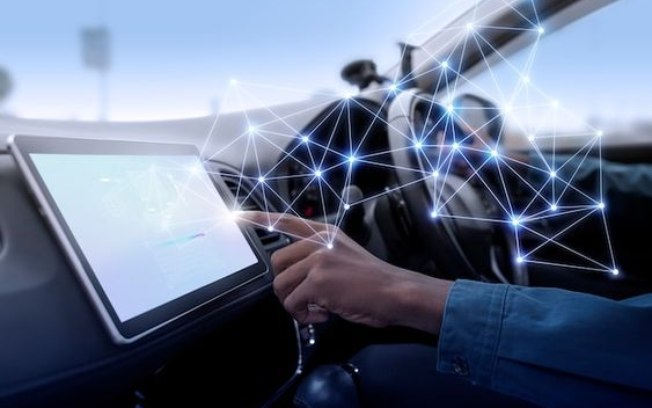 Projeção de carro elétrico autônomo joga luz sobre Big Data
