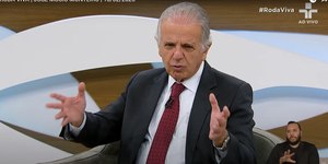 Lula envia recado e atinge Múcio sobre anistia