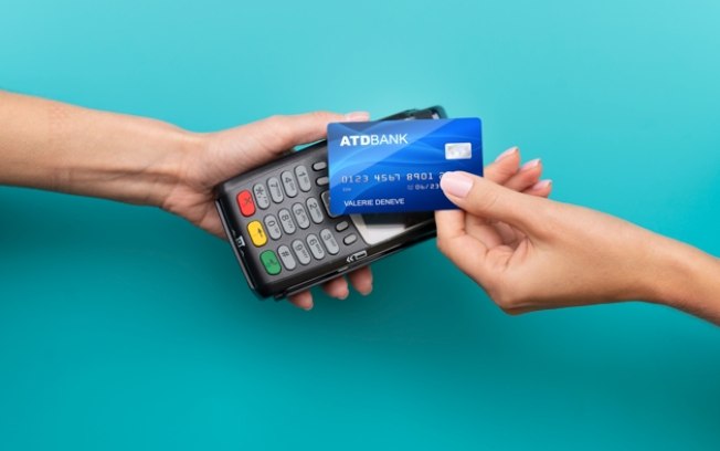 Instituições reduzem limite de linha de crédito Instituições reduzem limite de linha de crédito
