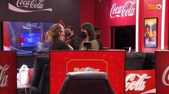 Falha na transmissão mostra produção do programa ao vivo