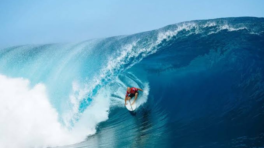 Kelly Slater em Teahupo'o Kelly Slater em Teahupo'o