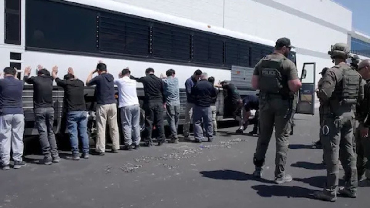 Operação contra imigrantes atrasa fábrica de baterias da Hyundai