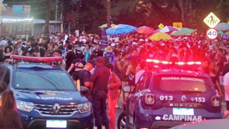 Haverá uma intensificação de patrulhamento nas apresentações dos blocos, desde o final da tarde até a madrugada de quarta-feira (14).