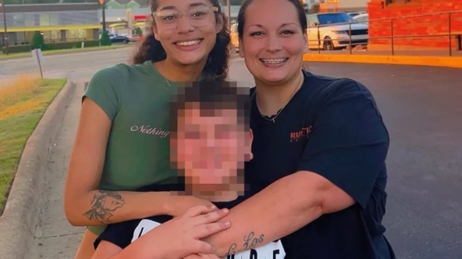 [Image: 8lharm5fci0kk6a4pynav6ol0.jpg]