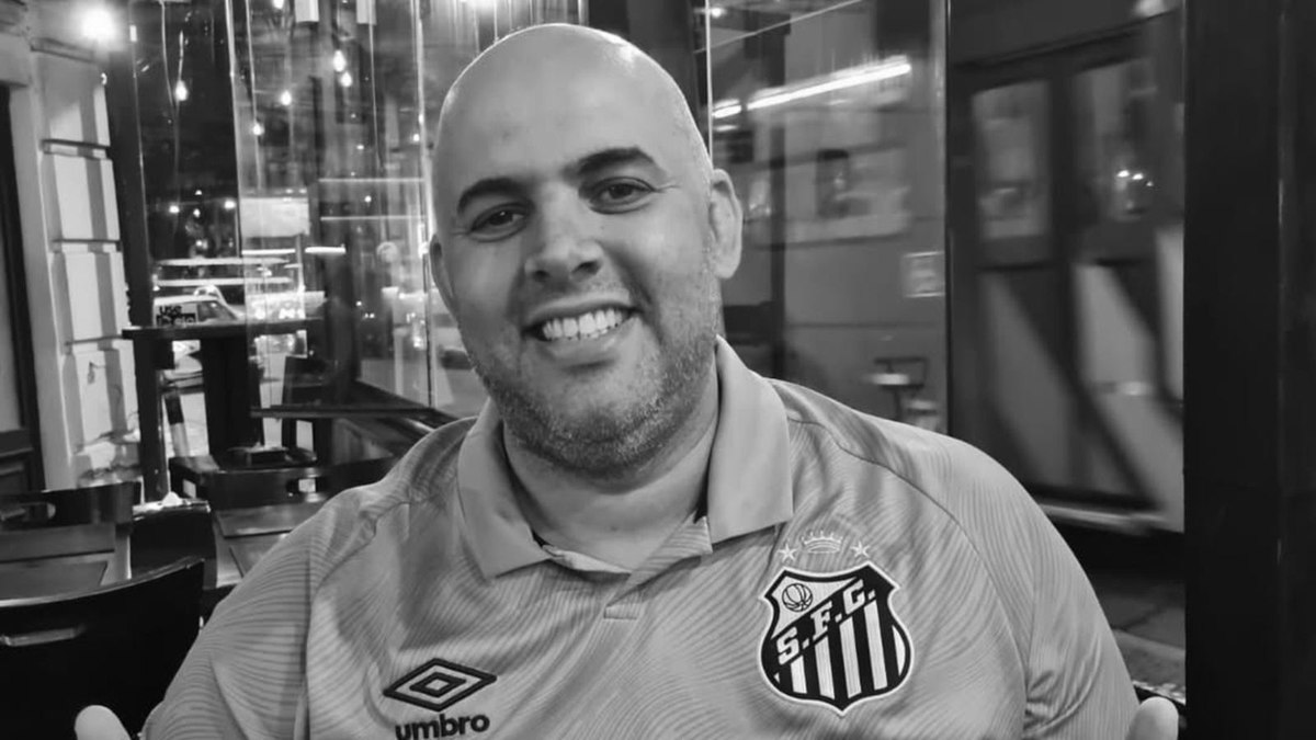 Narrador morre após transmitir jogo do Santos