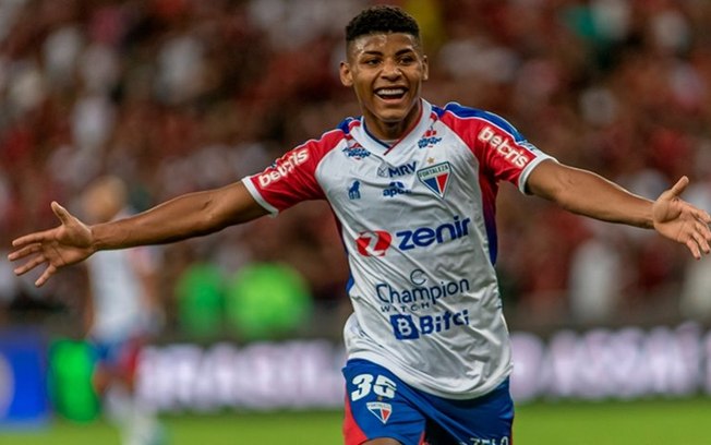 Fortaleza pode sair da lanterna do Campeonato Brasileiro Fortaleza pode sair da lanterna do Campeonato Brasileiro