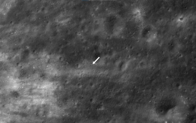 Sonda espacial da NASA tira foto da Lua e mostra lander japonês SLIM