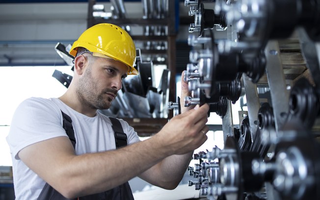 Manutenção industrial garante eficiência operacional