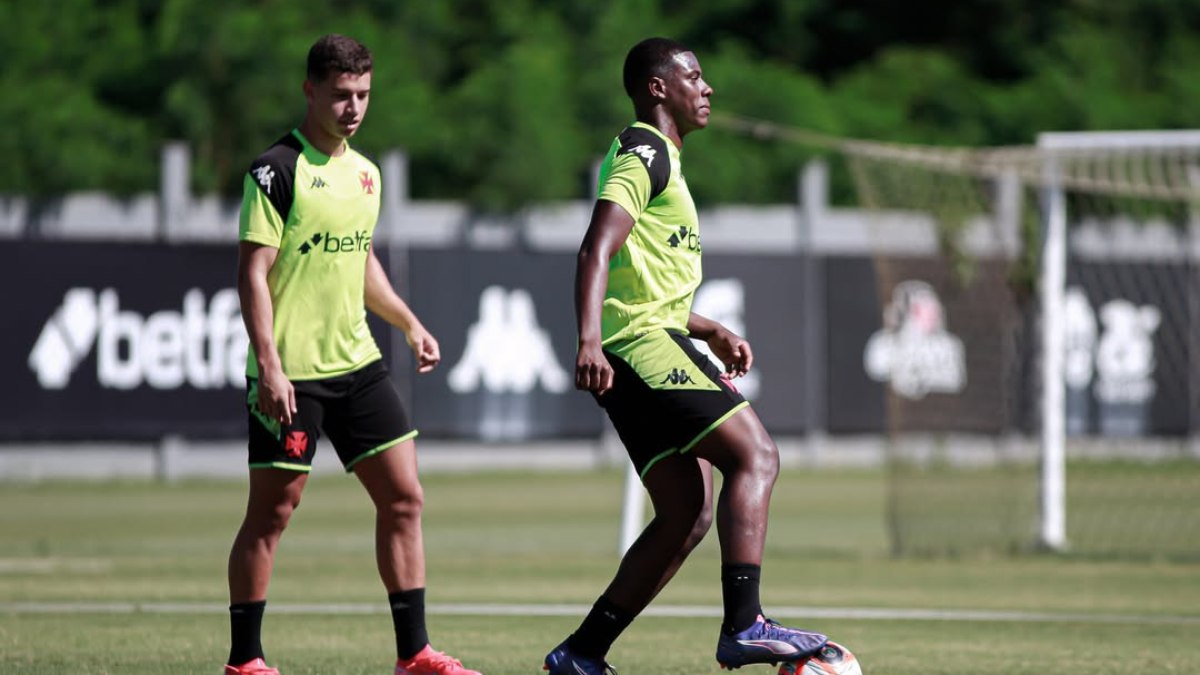 Vasco faz sua estreia no Campeonato Carioca neste sábado Vasco faz sua estreia no Campeonato Carioca neste sábado