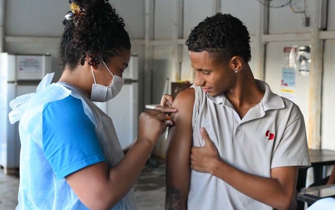 Empresas de MG investem em vacinação contra a gripe