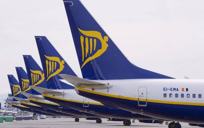 Ryanair espera prejuízo de quase um bilhão de euros