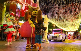 Hopi Hari se prepara para o início do Natal Mágiko 2025