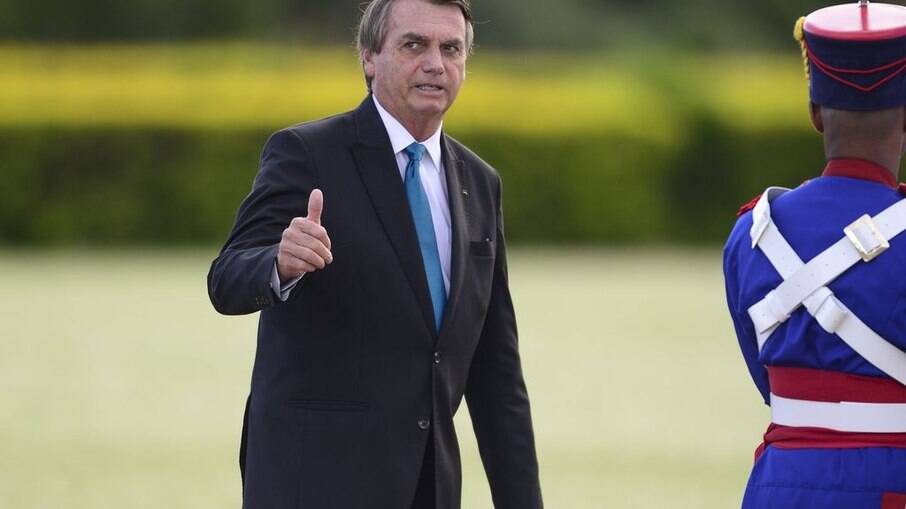 Presidente Jair Bolsonaro (PL) tem 63% de rejeição, segundo pesquisa