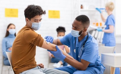 Gripe: governo amplia faixa etária da vacinação