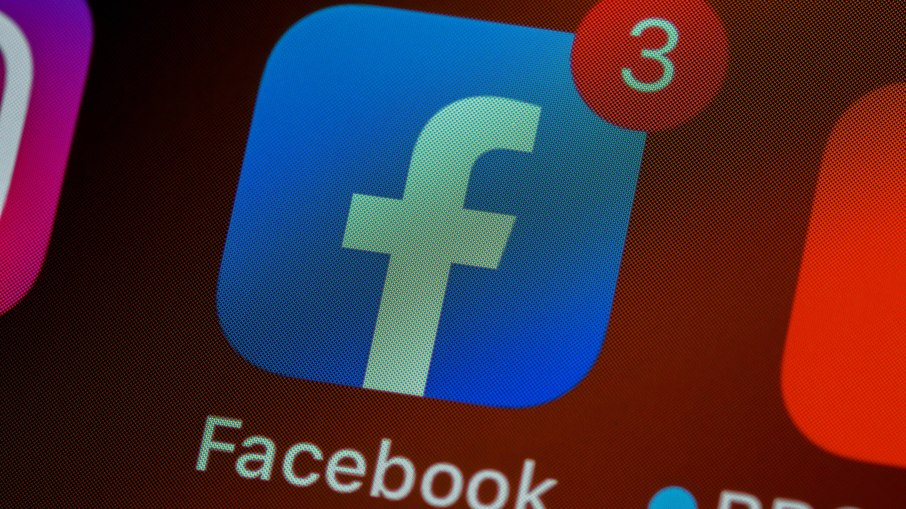Teste aponta falha do Facebook com desinformação eleitoral Teste aponta falha do Facebook com desinformação eleitoral