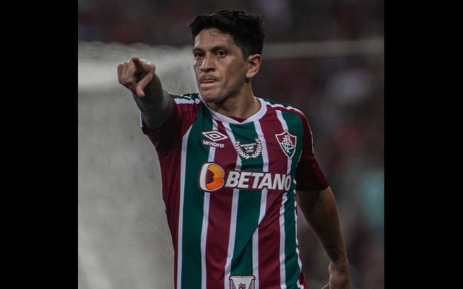 Cano entra no top-10 dos maiores artilheiros estrangeiros do Fluminense